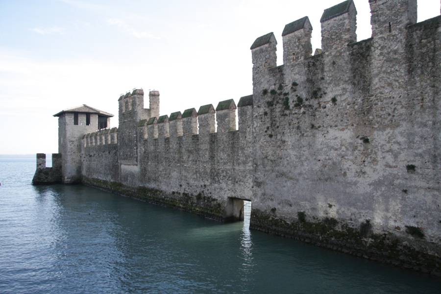 Darsena del Castello Scaligero- Sirmione